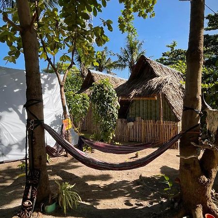 Tribal Huts Community Hostel Daanbantayan Εξωτερικό φωτογραφία