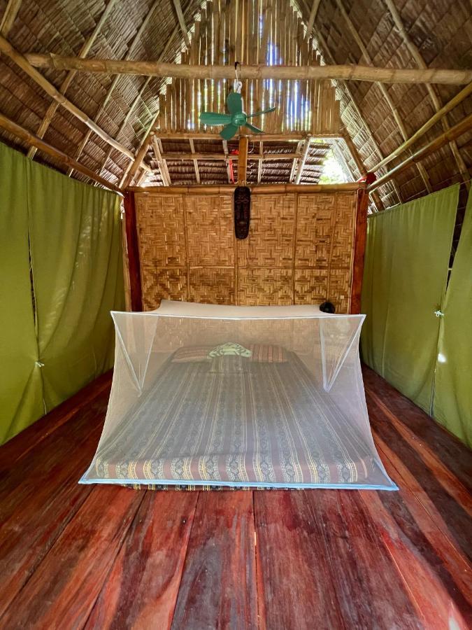 Tribal Huts Community Hostel Daanbantayan Εξωτερικό φωτογραφία