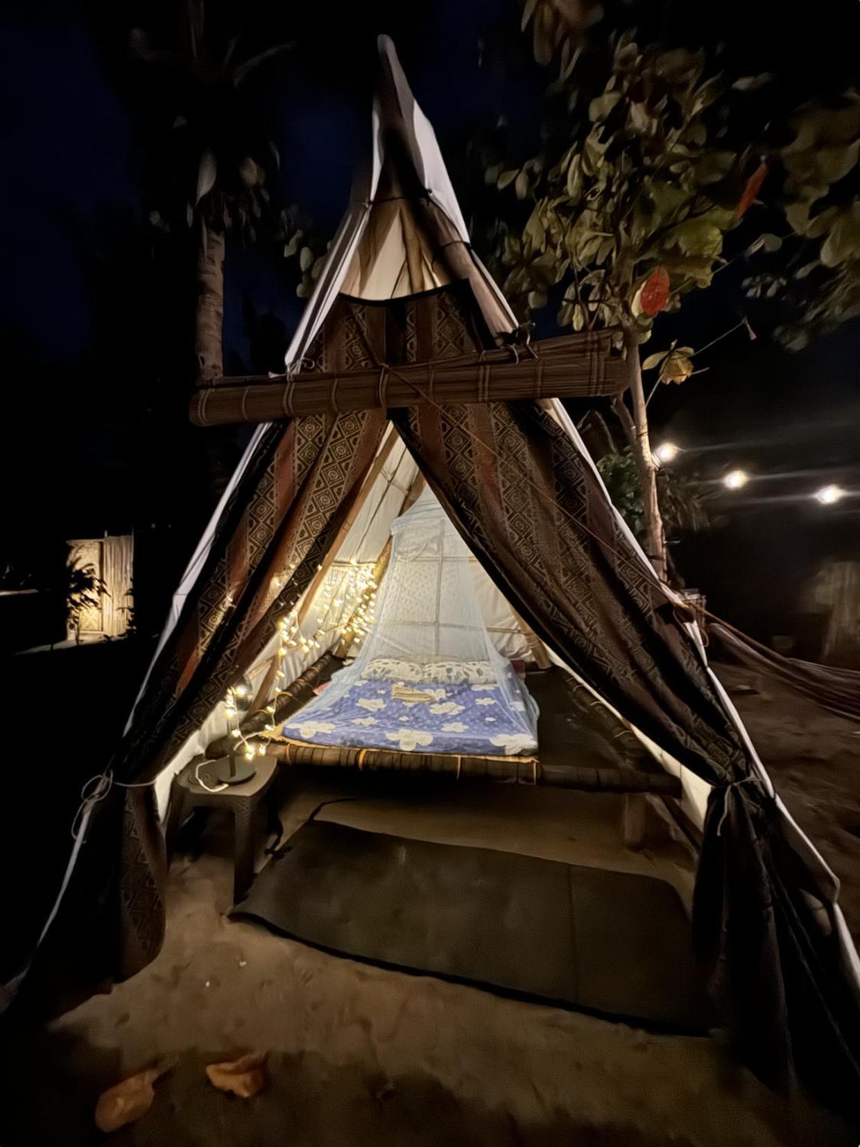 Tribal Huts Community Hostel Daanbantayan Εξωτερικό φωτογραφία